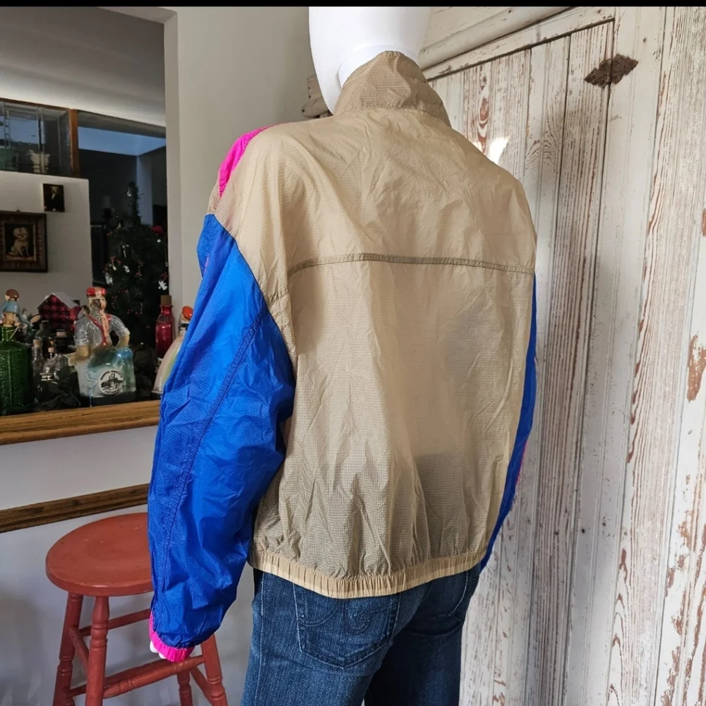 *NWOT* Women's Fabletics Payton Woven Lightweight Zip Jacket Sz XL - Picture 8 of 11